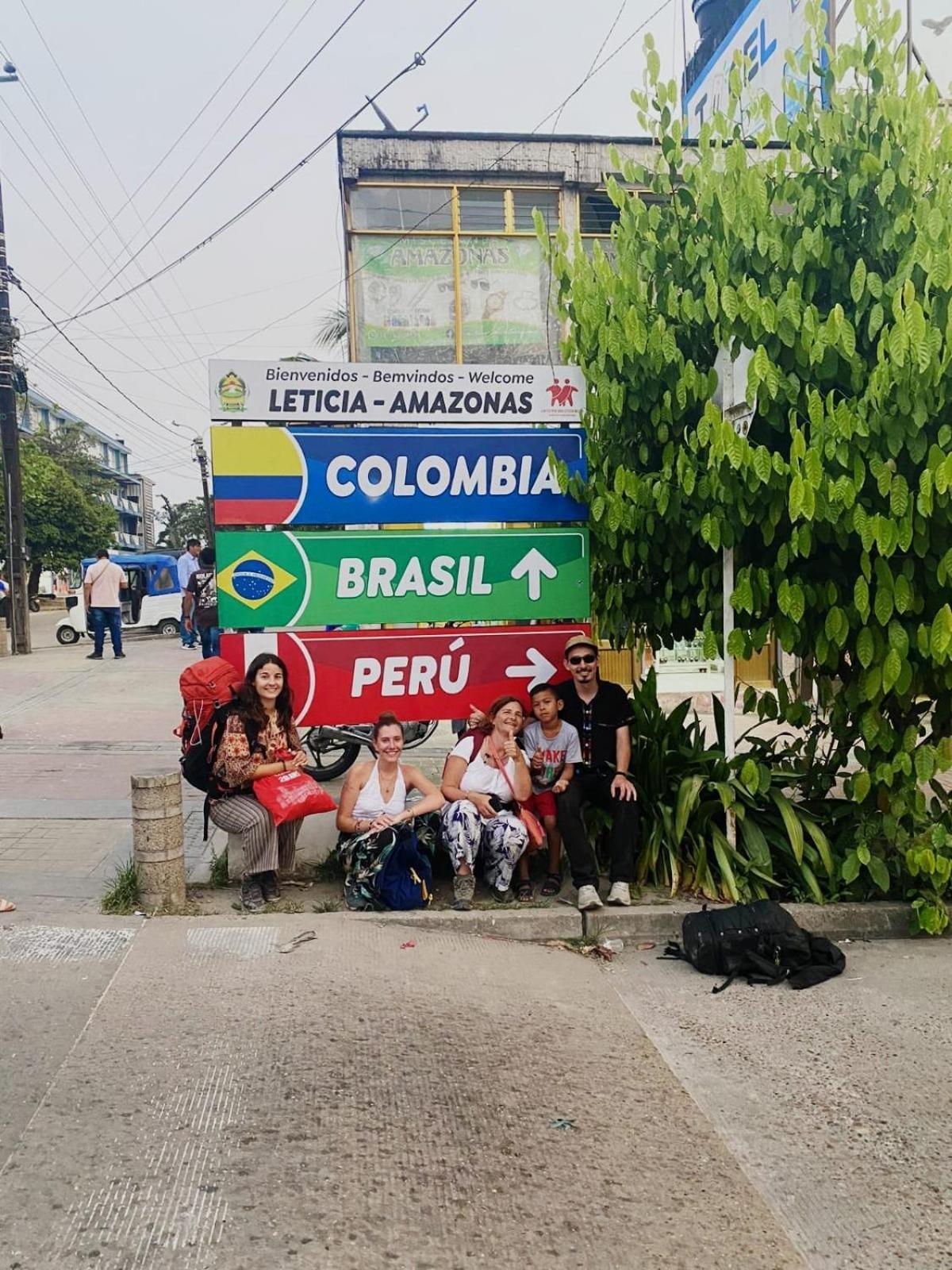 Hospedaje Y Tours Reina Arriera Amazonas Colombia Macedonia 외부 사진